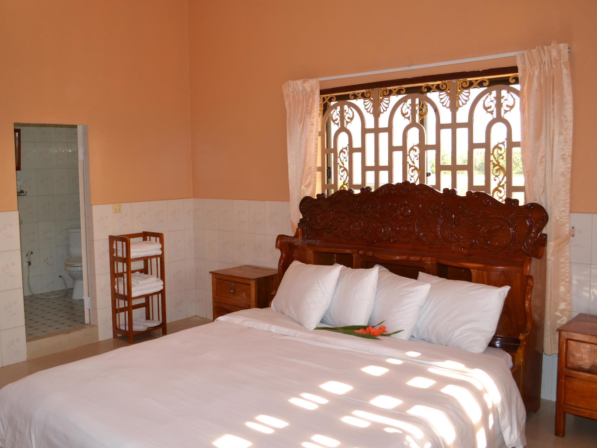 מלון Kampot Manor מראה חיצוני תמונה